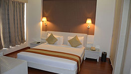 Hotel Natraj - Club-Suite-Room2